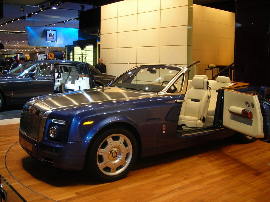 ROLLS-ROYCE.jpg